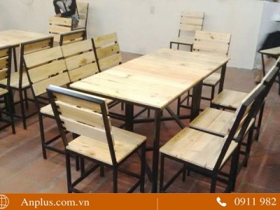 Top 4 mẫu bàn ghế gỗ giá xưởng cho quán ăn