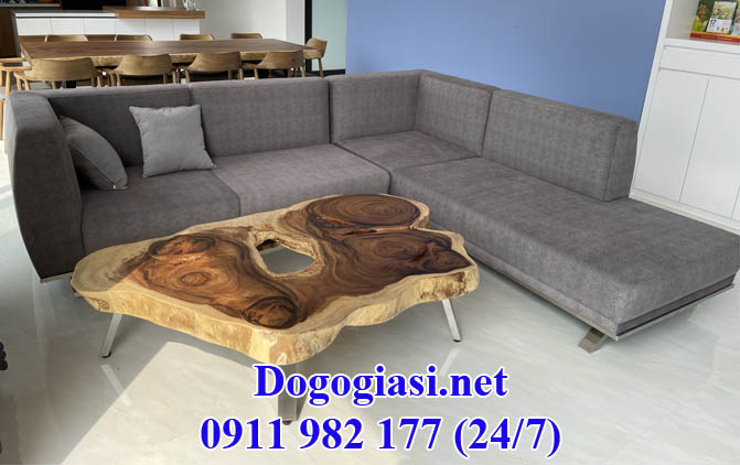 Cần mua bàn gỗ me tây sofa